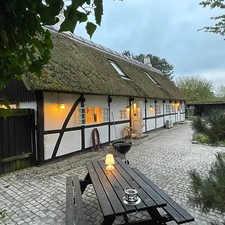 Historic Summer House From 1877 With Scenic View