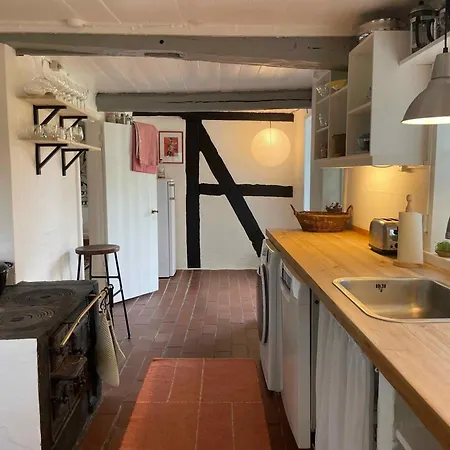 Historic Summer House From 1877 With Scenic View 别墅 Stokkemarke