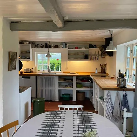 Historic Summer House From 1877 With Scenic View * Stokkemarke